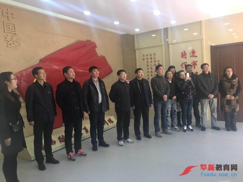 1060056131.jpg 1060056131.jpg